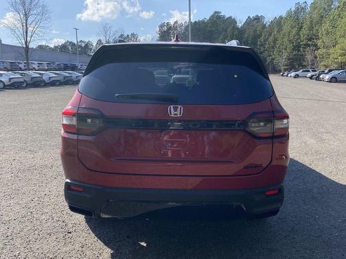 Radiant Red Metallic II 2026 Honda Pilot Sport
