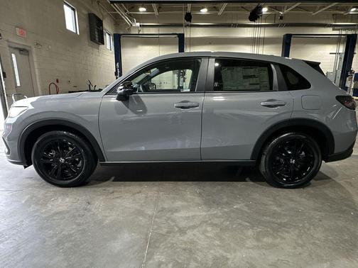 2026 Honda HR-V AWD Sport