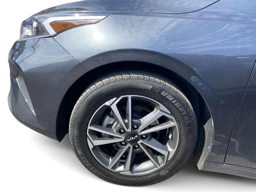 Gravity Gray 2023 Kia Forte LXS