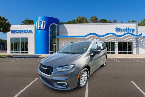 2023 Chrysler Pacifica Touring L