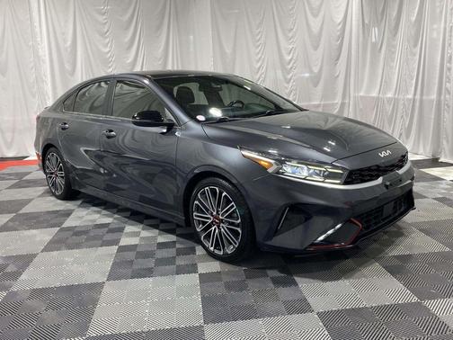 Gravity Gray 2022 Kia Forte GT