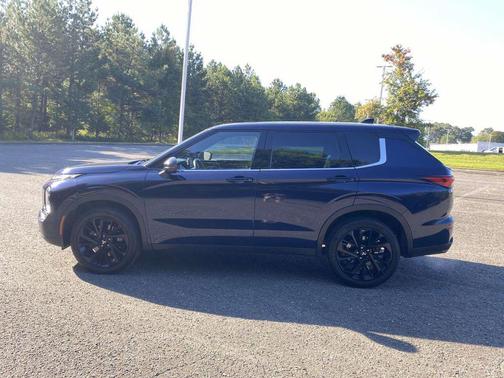 2022 Mitsubishi Outlander 