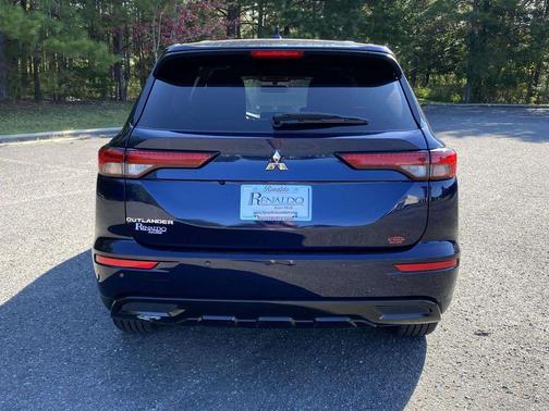 2022 Mitsubishi Outlander 