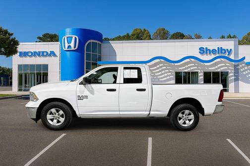 2024 RAM 1500 Classic SLT