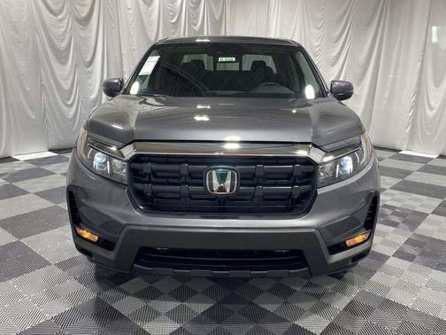 Modern Steel Metallic 2026 Honda Ridgeline RTL
