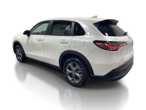 Platinum 2027 Honda HR-V LX