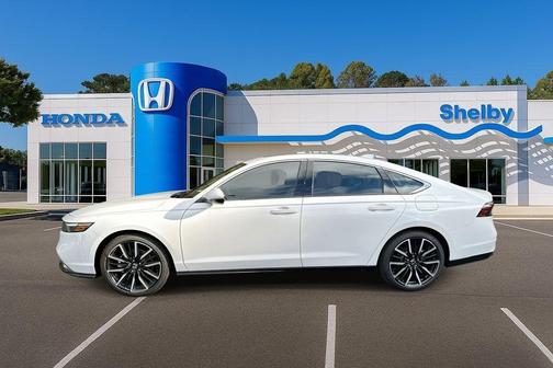 Platinum White Pearl 2025 Honda Accord Hybrid Touring