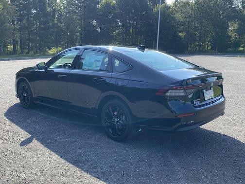 2025 Honda Accord Sport SE 1.5T