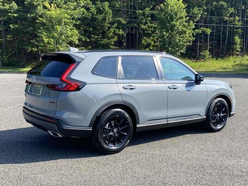 2026 Honda CR-V Hybrid Sport-L FWD