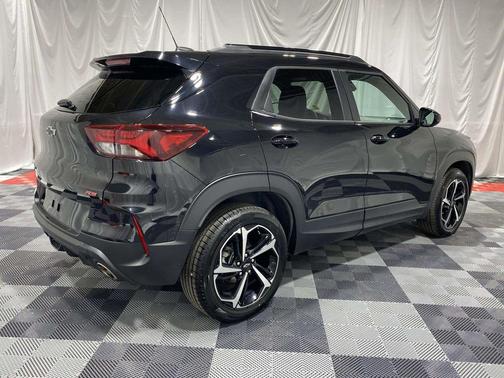 Mosaic Black Metallic 2023 Chevrolet Trailblazer RS