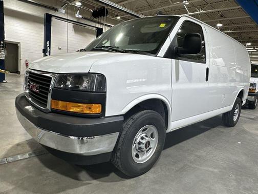 2024 GMC Savana 2500 Work Van