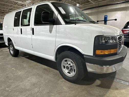 2024 GMC Savana 2500 Work Van