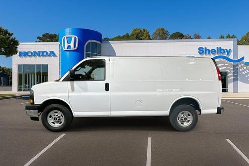 2024 GMC Savana 2500 Work Van