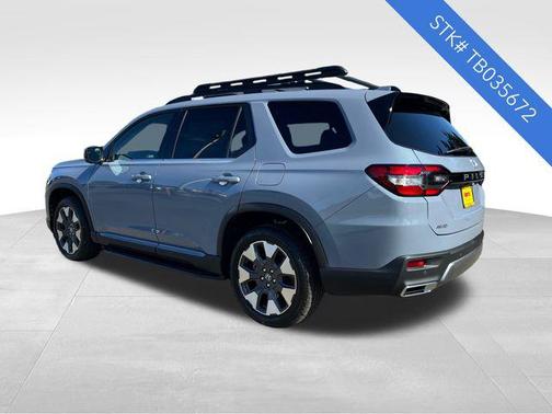Sonic Gray Pearl 2026 Honda Pilot Elite