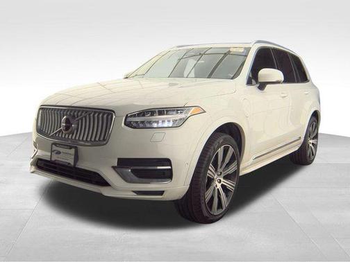 2025 Volvo XC90 Plug-In Hybrid T8 Plus 7-Seater