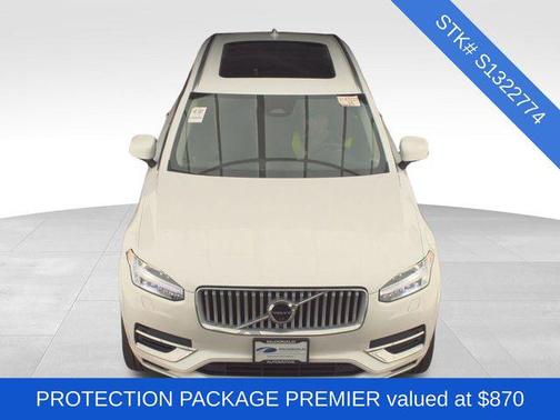 2025 Volvo XC90 Plug-In Hybrid T8 Plus 7-Seater