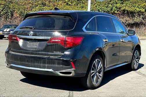2017 Acura MDX 3.5L w/Technology Package