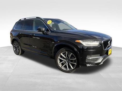 2018 Volvo XC90 T5 Momentum