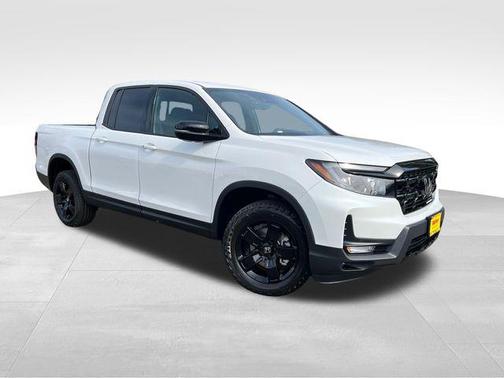 Platinum White Pearl 2026 Honda Ridgeline Black
