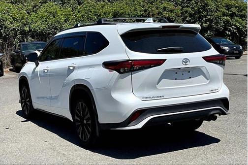 2023 Toyota Highlander XSE