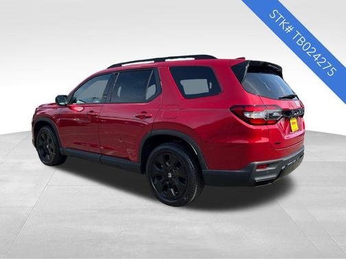 Radiant Red Metallic II 2026 Honda Pilot Black Edition