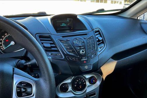 2017 Ford Fiesta SE