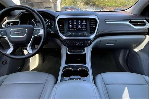 2023 GMC Acadia FWD SLT