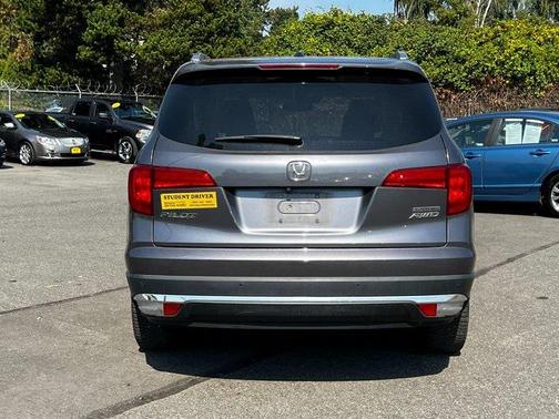 2017 Honda Pilot Touring