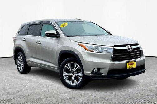 2016 Toyota Highlander LE Plus