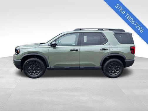 Ash Green Metallic 2026 Honda Passport AWD TrailSport Elite Blackout