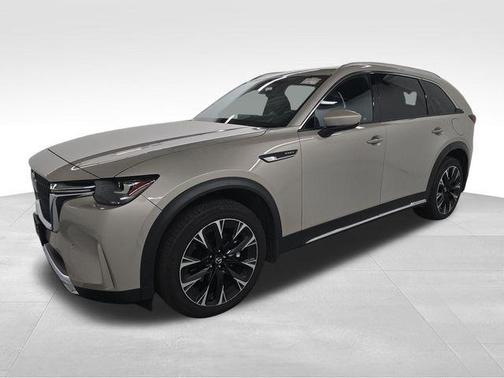 2024 Mazda CX-90 PHEV Premium Plus