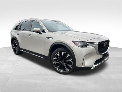 2024 Mazda CX-90 PHEV Premium Plus