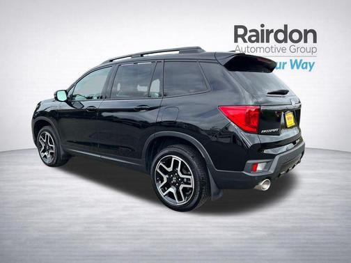 Crystal Black Pearl 2023 Honda Passport AWD Elite