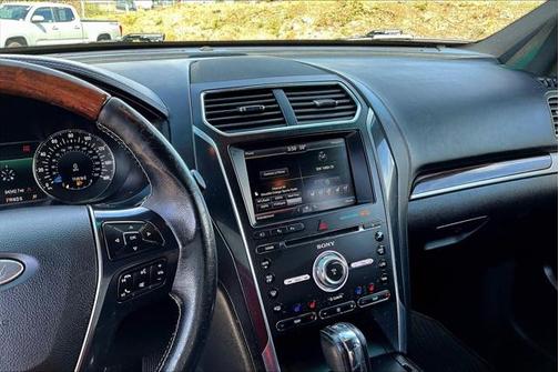 2016 Ford Explorer Platinum