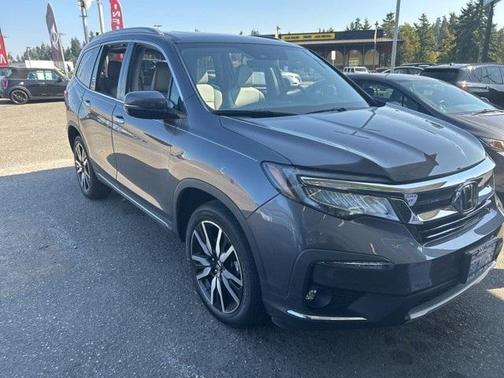 2019 Honda Pilot Touring 8-Passenger