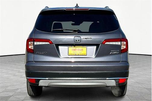 2019 Honda Pilot Touring 8-Passenger