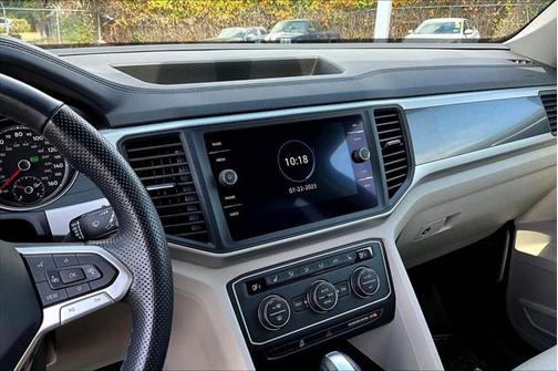 2021 Volkswagen Atlas 3.6L SE w/Technology