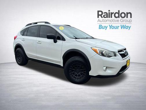 Crystal White Pearl 2015 Subaru XV Crosstrek Base