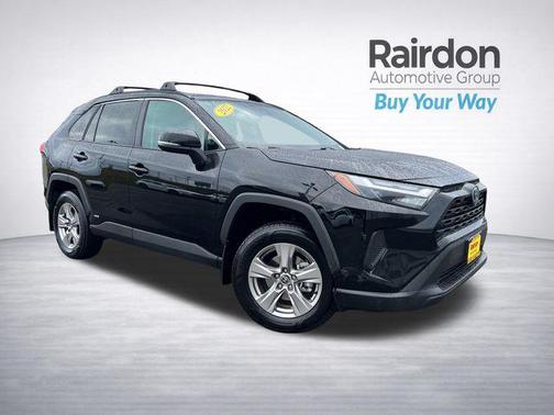 2022 Toyota RAV4 Hybrid XLE