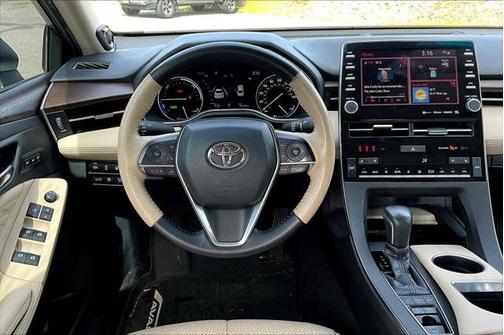 2020 Toyota Avalon Hybrid Limited