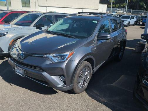 2018 Toyota RAV4 Hybrid XLE