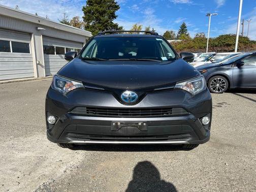 2018 Toyota RAV4 Hybrid XLE