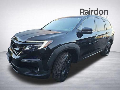 Crystal Black Pearl 2022 Honda Pilot AWD TrailSport