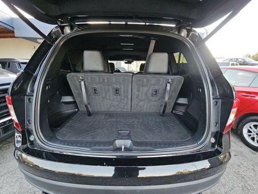 Crystal Black Pearl 2022 Honda Pilot AWD TrailSport