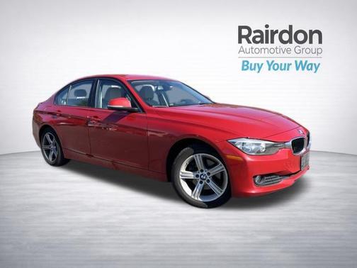 Melbourne Red Metallic 2015 BMW 320 i