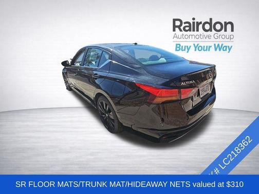 2020 Nissan Altima SR FWD