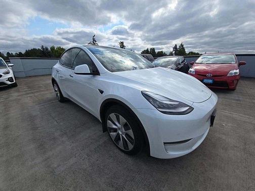 2021 Tesla Model Y Long Range Dual Motor All-Wheel Drive
