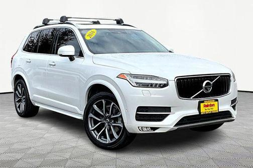2016 Volvo XC90 T6 Momentum