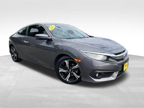 2017 Honda Civic Touring