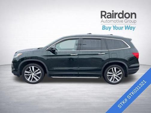 Crystal Black Pearl 2018 Honda Pilot Touring